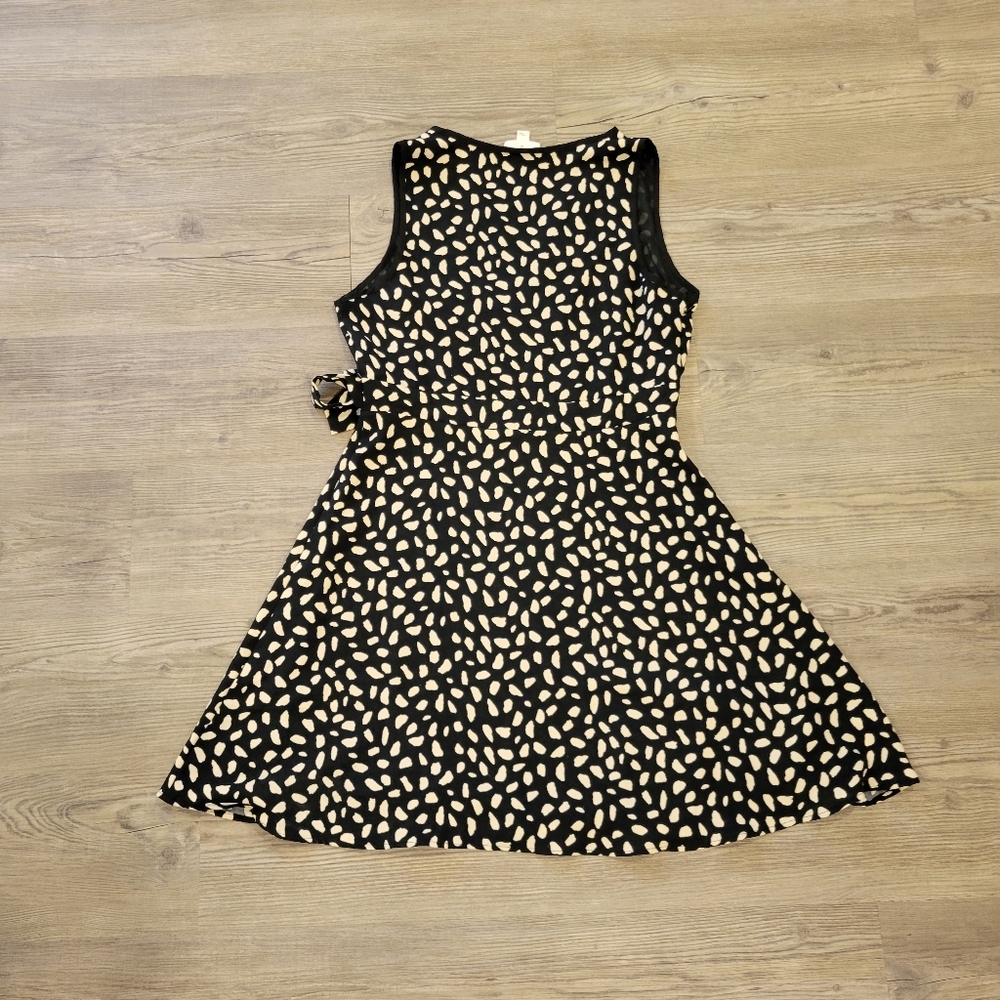 Everly Midi Black and Cream Women's Dress Size Large - Picture 7 of 9